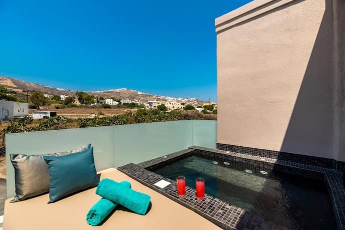 The Penthouse Santorini, Kamari, Thira, 