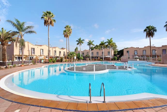 Place Oasis Green Luxury Pool, 