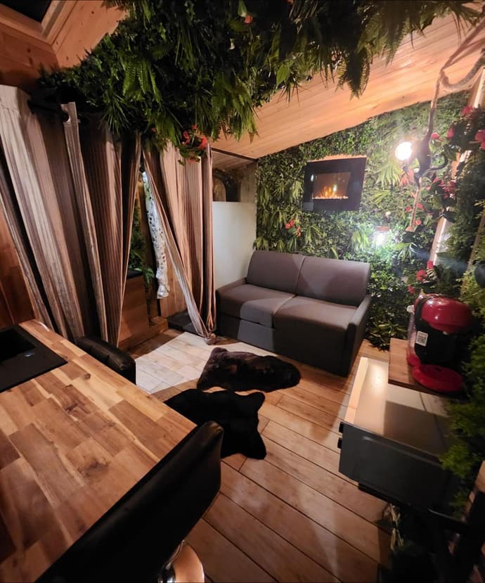 INDIANA JONES à 10 minutes du Parc Disneyland (taille chambre), 