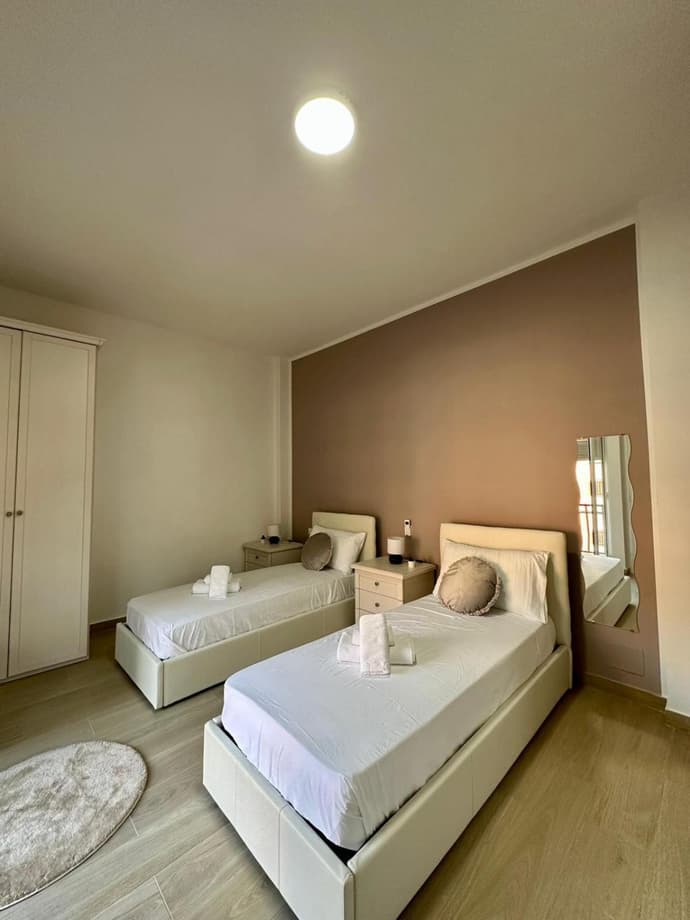 The Roman Guesthouse, 