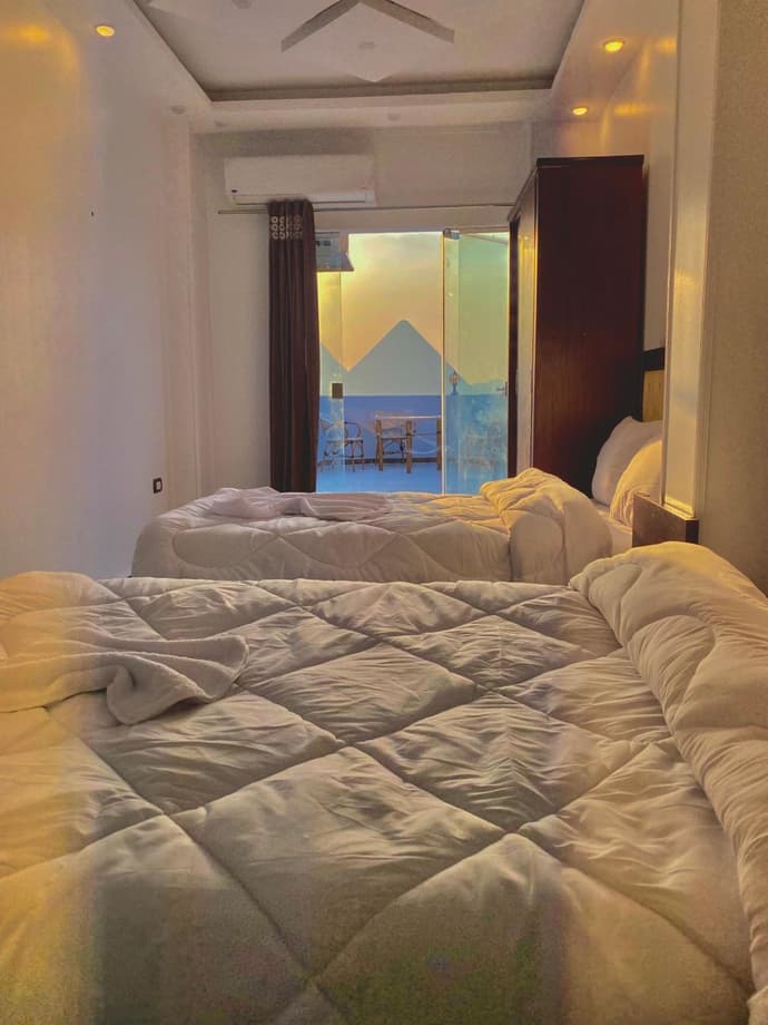 Enjoy Giza Pyramids View, 