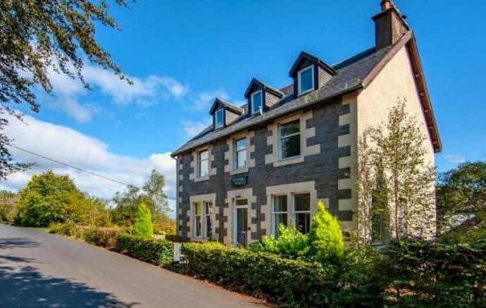 Room 1, Loch Etive House, Connel near Oban, 
