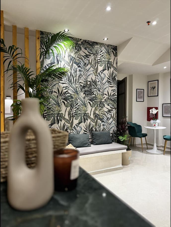 Lunar Hotel Modern Boutique, 