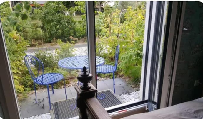 Studio, entrée par terrasse, 