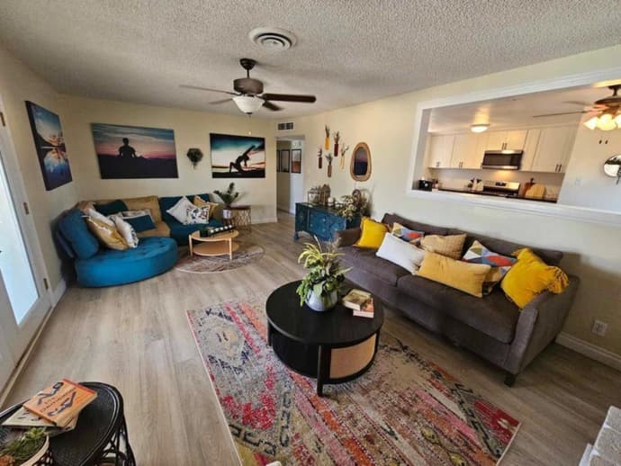 414 Relaxing House with Pool and free hot yoga class, 