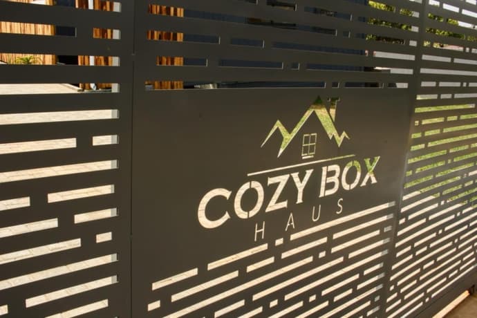 Cozy Box Haus, 
