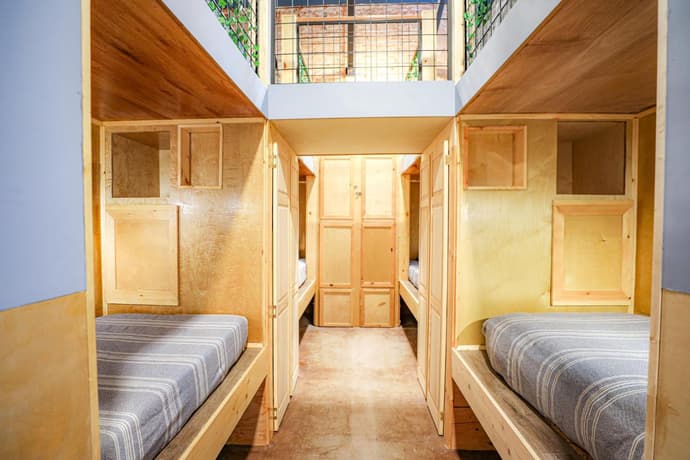 Social Stays - Santa Barbara's FIRST hostel on State Street, 