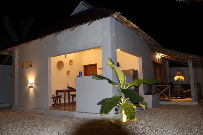 B Home Zanzibar, 