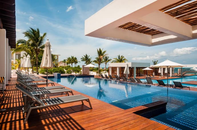 Ph en resort de lujo con acceso a la playa y todas las amenidades, 