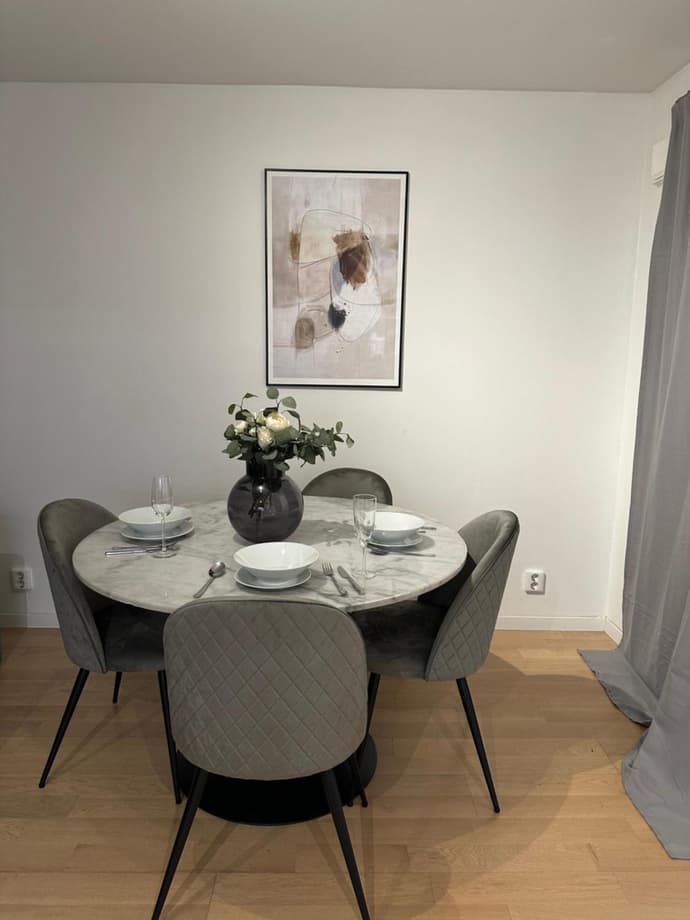 Central City Apartment B, 