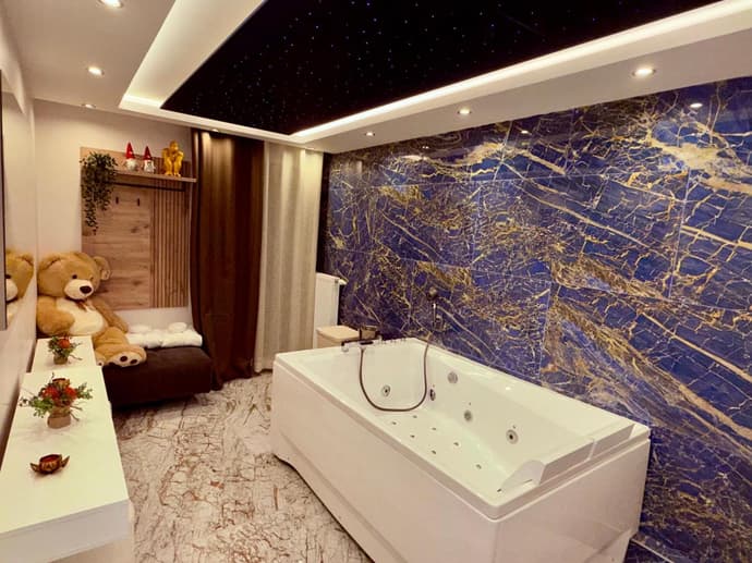 Appartement neuf haut standing - jacuzzi à Strasbourg, 