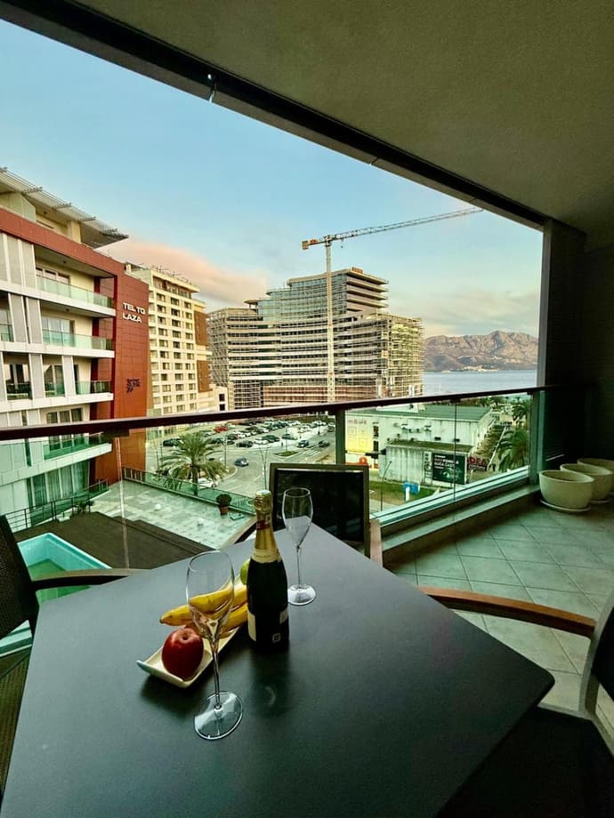 CEMELDA Suite 419 TQ Plaza, 