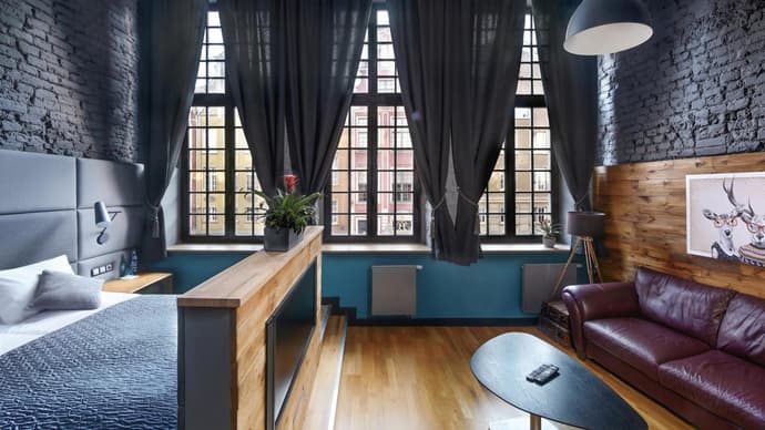 Black Swan House, Old Town, 