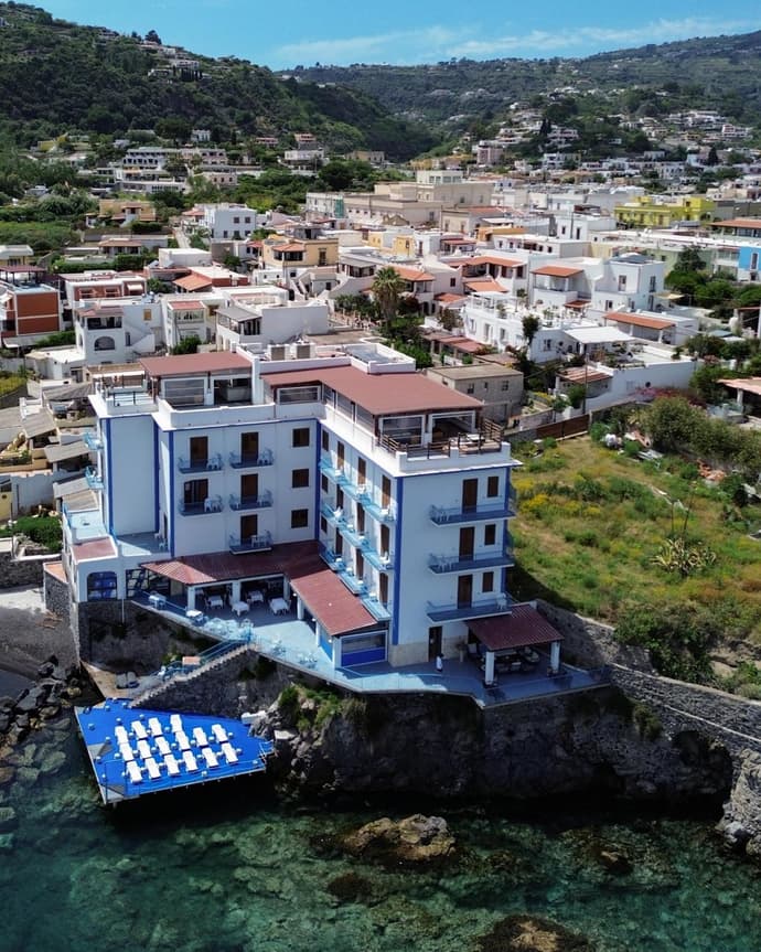 Hotel Rocce Azzurre, 