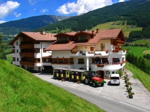 Hotel Stolz, 
