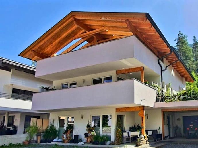 Elke`s Ötztal Apartments - Nahe Therme, herzlich, stilvoll, aussichtsreich, 