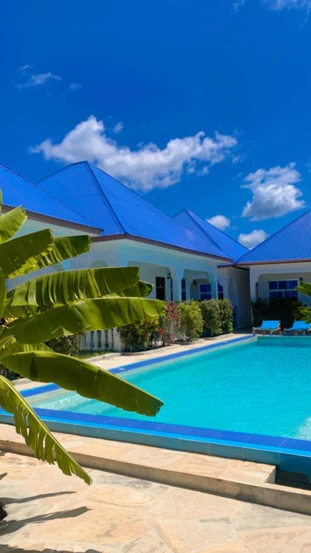 AROYA Boutique Hotel, 