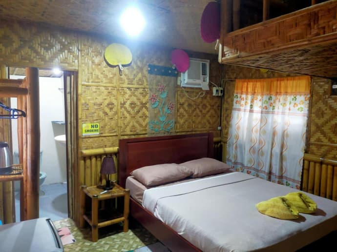 Island Tiki Paradise Resort, 