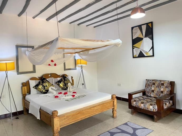 Zanzllywood Uroa Beach Apartments, 