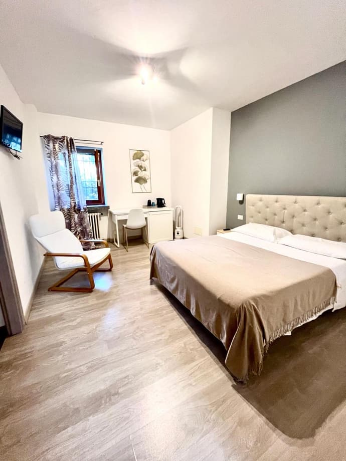 Bella Vita Guesthouse -parcheggio privato interno, 