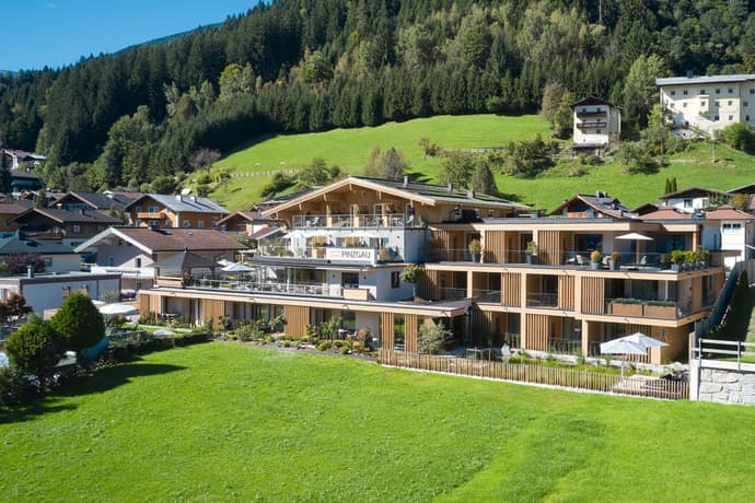 Hotel Garni Pinzgau, Fabian Hüttl, 