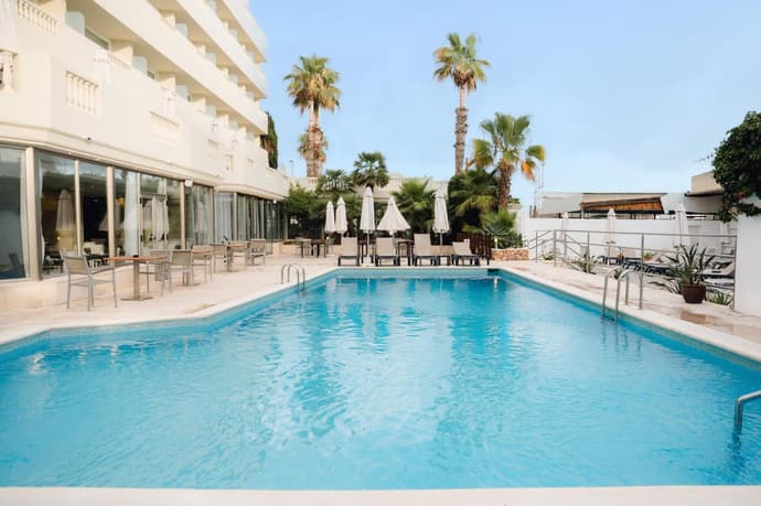 Hotel Moon Dreams Paraiso - Adults Recommended, 