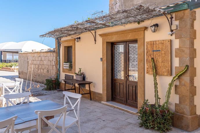 Casamari nel centro di Marzamemi, 