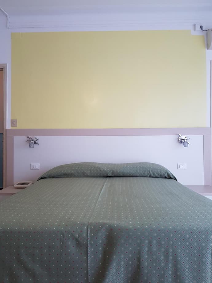 Hotel Mignon 50 MT DALLA SPIAGGIA E DALL'ISOLA PEDONALE, 