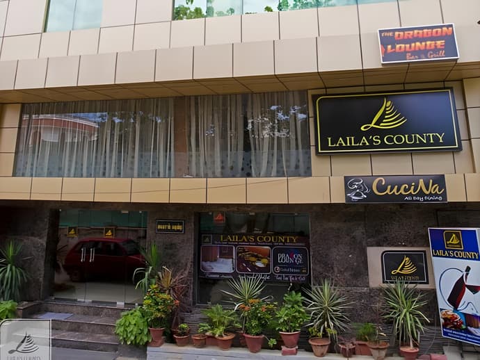 HOTEL LAILA'S COUNTY, 