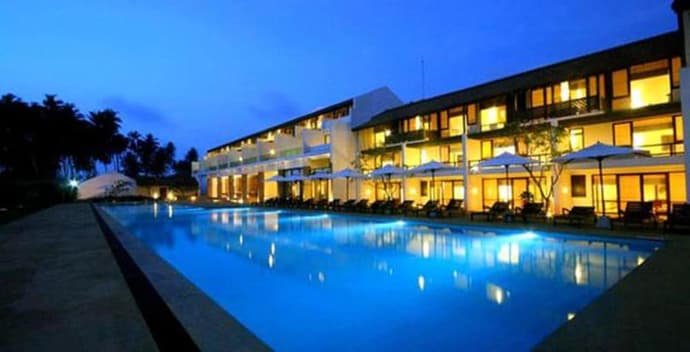 Grand Beach Wadduwa, 