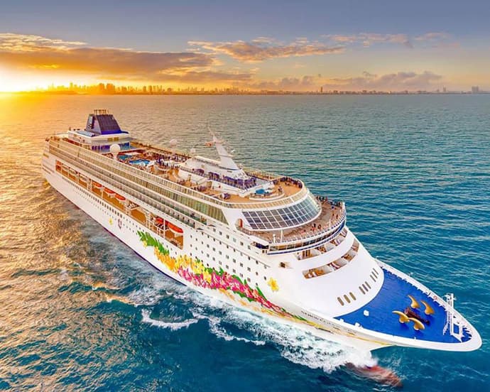 Norwegian Sky  de Norwegian/ Caribe Saliendo el 11 de Noviembre de 2021 ¡CRUCERO SIN VISA!