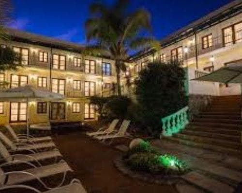 Colonia y Carmelo Mágico