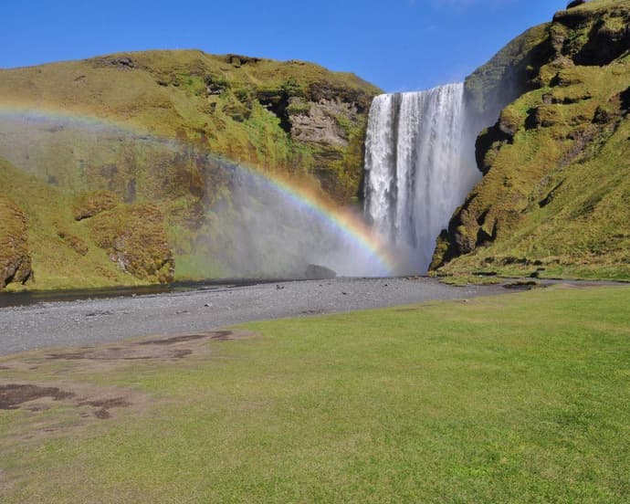 EXPLORE ISLANDA Incanto Nordico