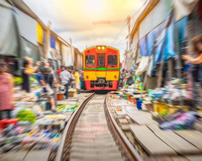 EXPLORE THAILANDIA Loi Krathong la Festa delle Luci