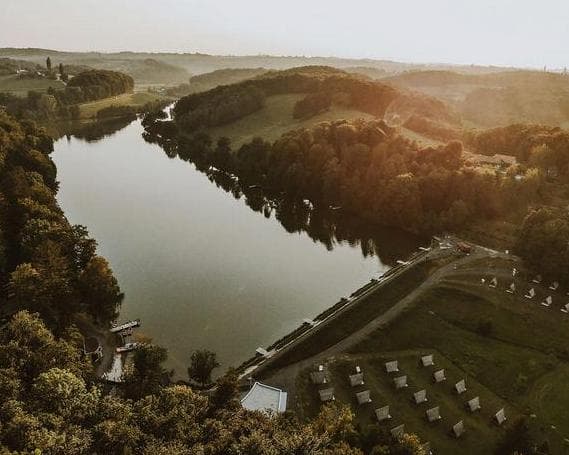 Charming Slovenia - Forest Glamping Resort Blaguš, 