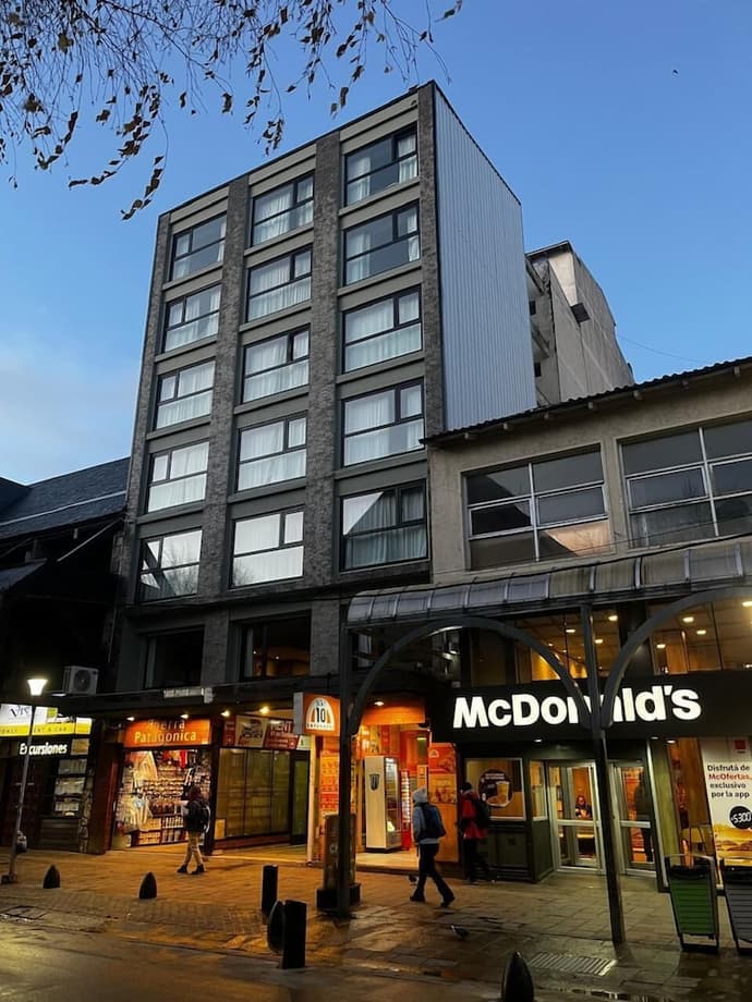 Hotel Internacional, Primary image