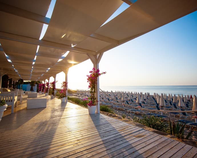 Ticho's Greenblu Hotel - GATTINONI, 