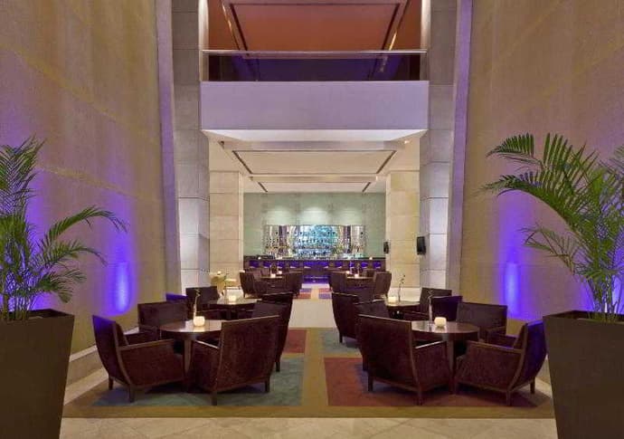 Sheraton Mendoza, BAR