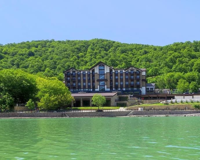  QUBA MACARA LAKE PARK AND VILLAGE RESORT , 