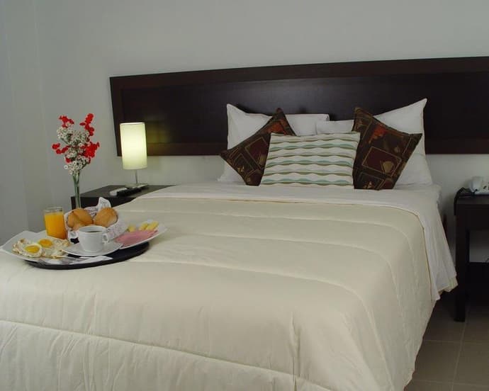 Boulevard Plaza Hotel Pucallpa [Exclusivo Bloqueos], 