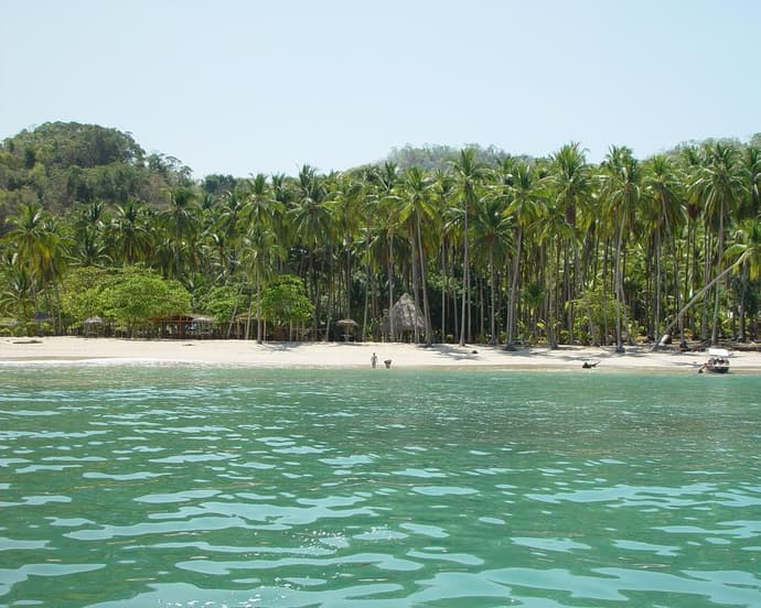 Volcán & Playa Costa Rica 2025 Programa Individual 8 Días/7 Noches