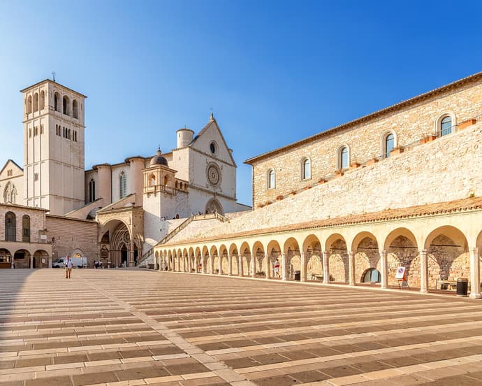 TOUR ASIS, CASCIA, ROMA Y SAN GIOVANNI ROTONDO DINAMICO (Roma-Florencia) 2026