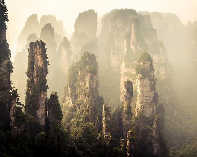 EXTENSION A ZHANGJIAJJIE DESDE SHANGHAI 2026/2027 - Tour F