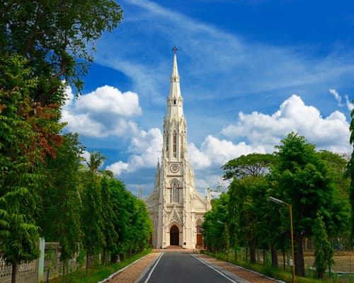 Des cités sacrés aux lagunes de Kerala - TN1