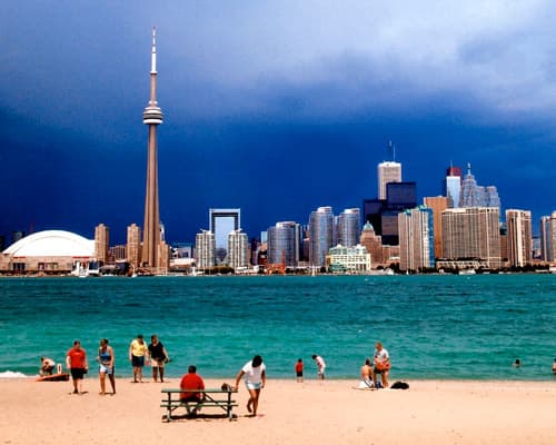 Essence of Eastern Canada end Montreal  (Tour de 18 a 35 años)