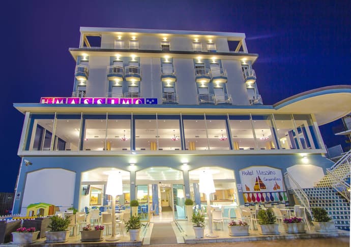 HOTEL MASSIMO - CESENATICO, 