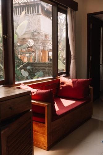 Merthayasa Bungalow 2, 