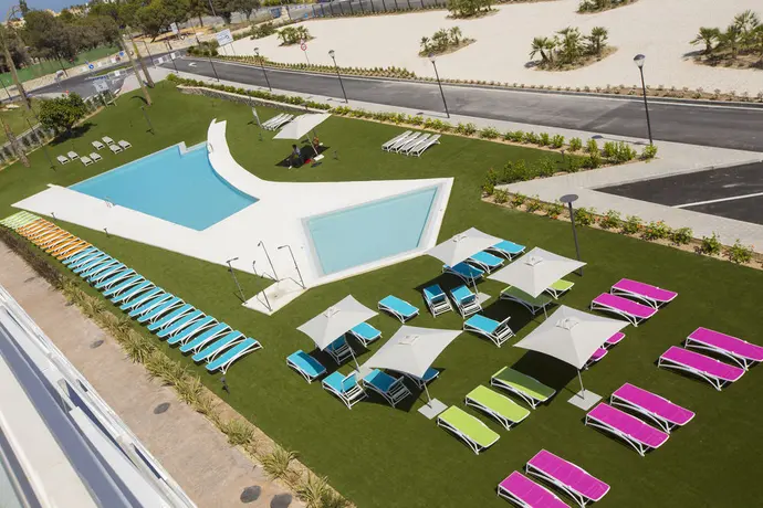 GRAND LUXOR, 