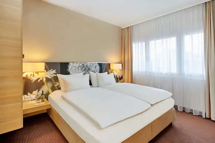 H+ Hotel Zürich, 