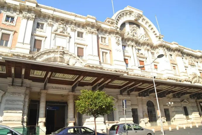 2 passi a Napoli, 